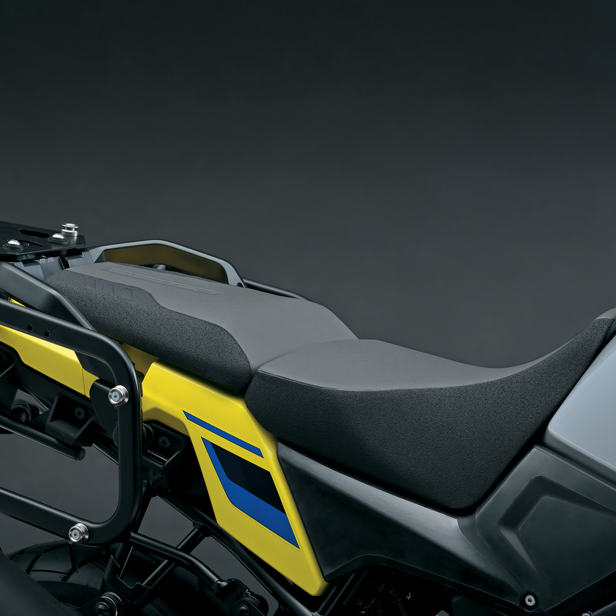High Seat, Gray/Black (DE Only)(2023-2026) | Suzuki Motor USA, LLC