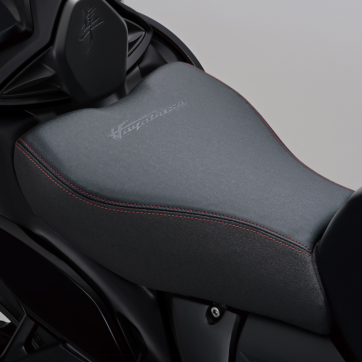 Styled Seat (2022-2025) | Suzuki Motor USA, LLC