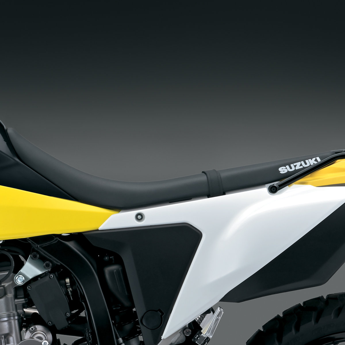 Low Seat (2025-2026) | Suzuki Motor USA, LLC