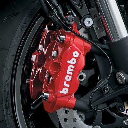 Red Brembo Calipers (2024) | Suzuki Motor USA, LLC