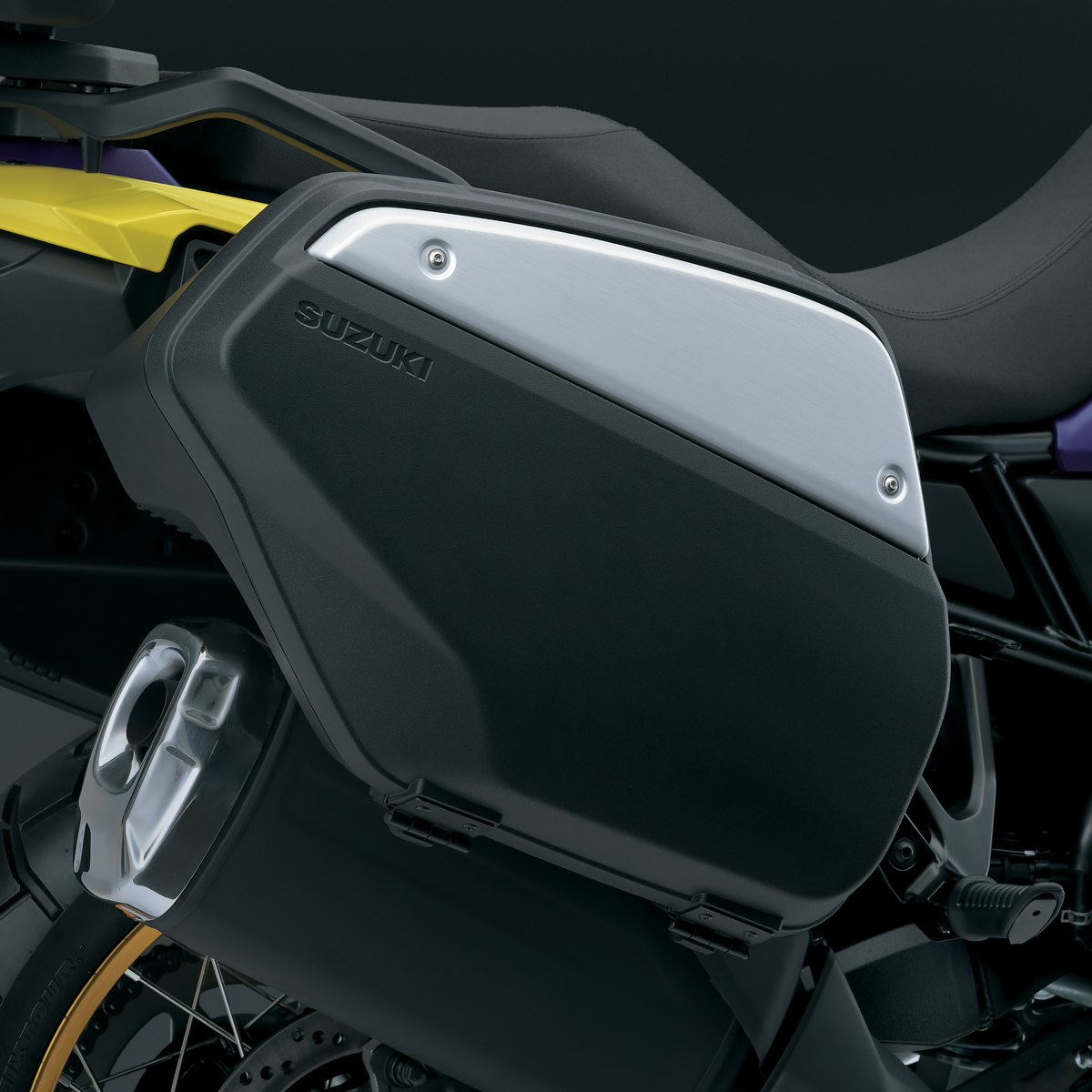 Plastic Side Case Set (2023-2026) | Suzuki Motor USA, LLC